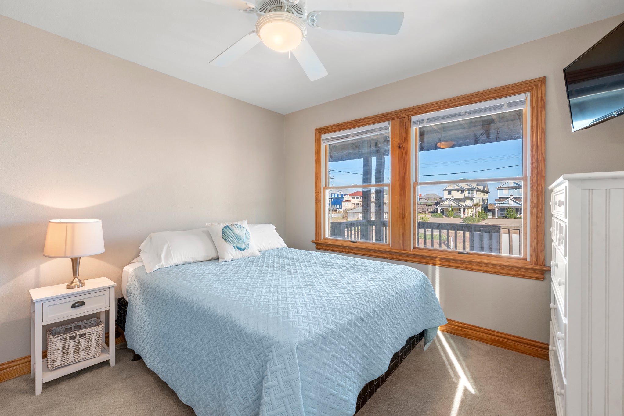 KDN2208: Sea A Chance | Mid Level Bedroom 4