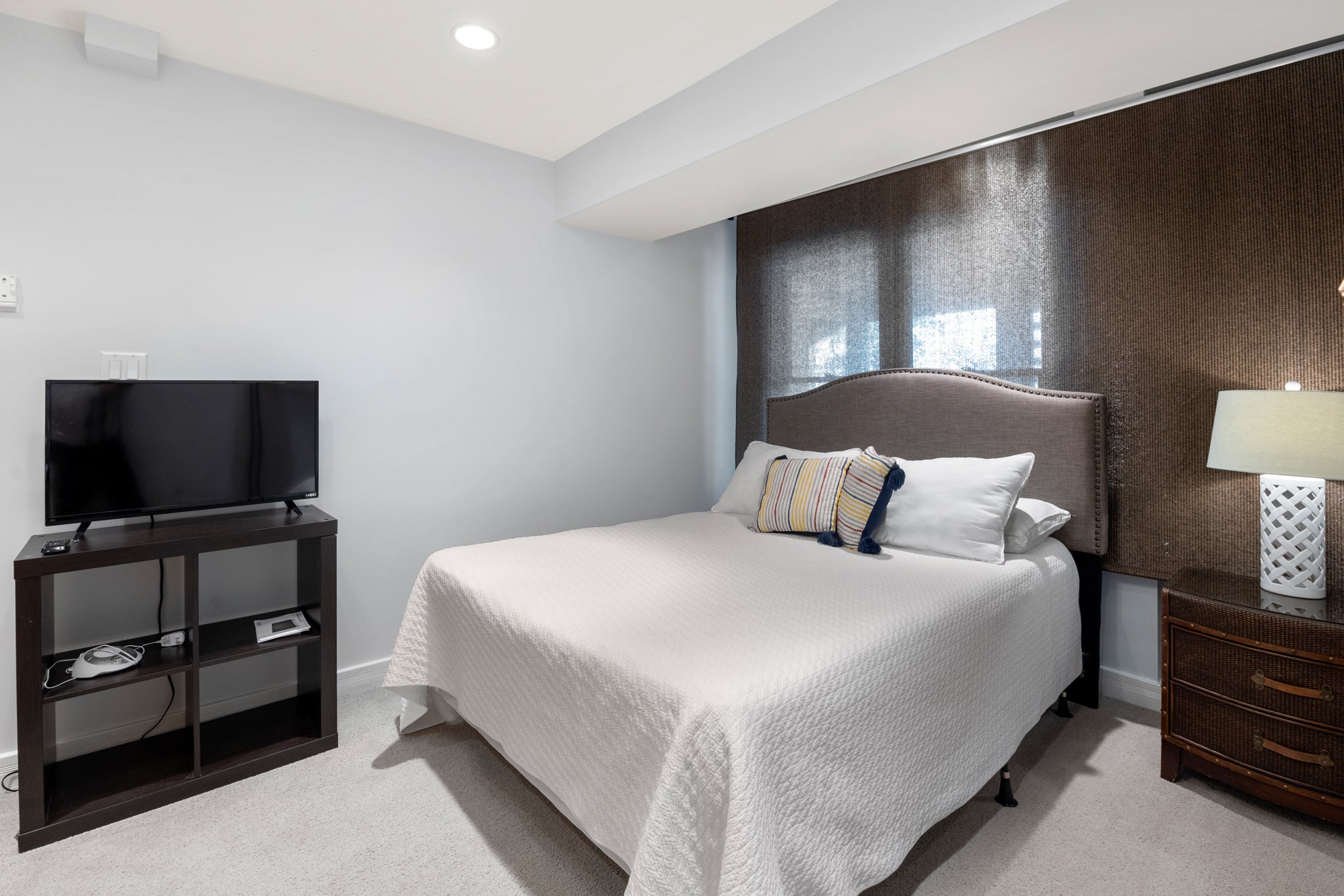 CL543: Catch N Relax | Bottom Level Bedroom 1