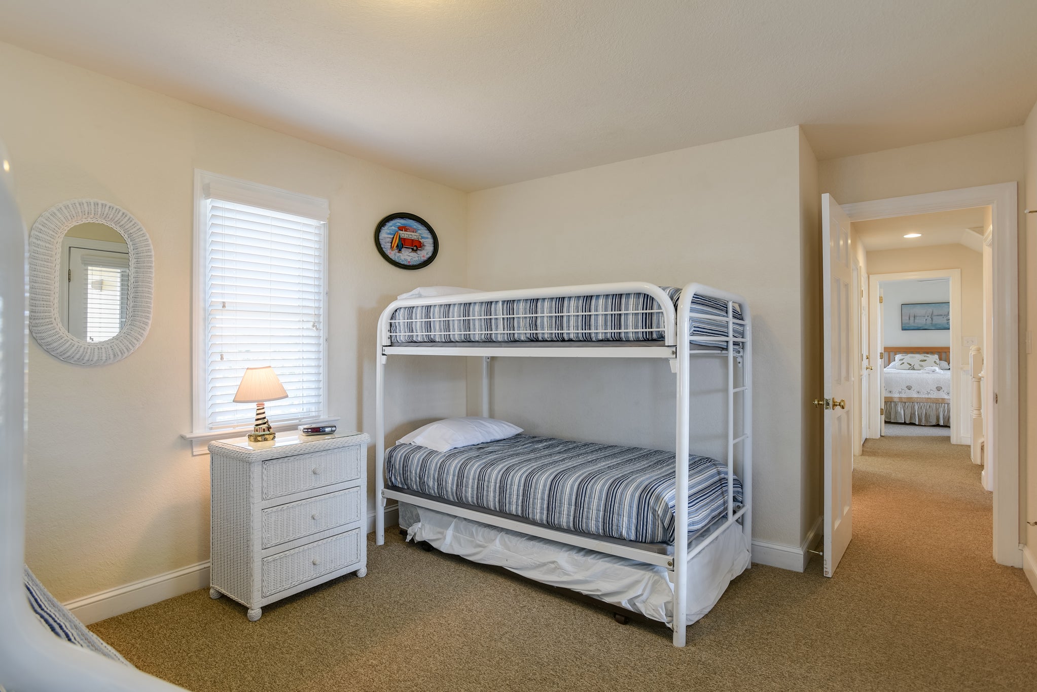 SV10: The Sandcastle By The Sea | Mid Level Bedroom 1