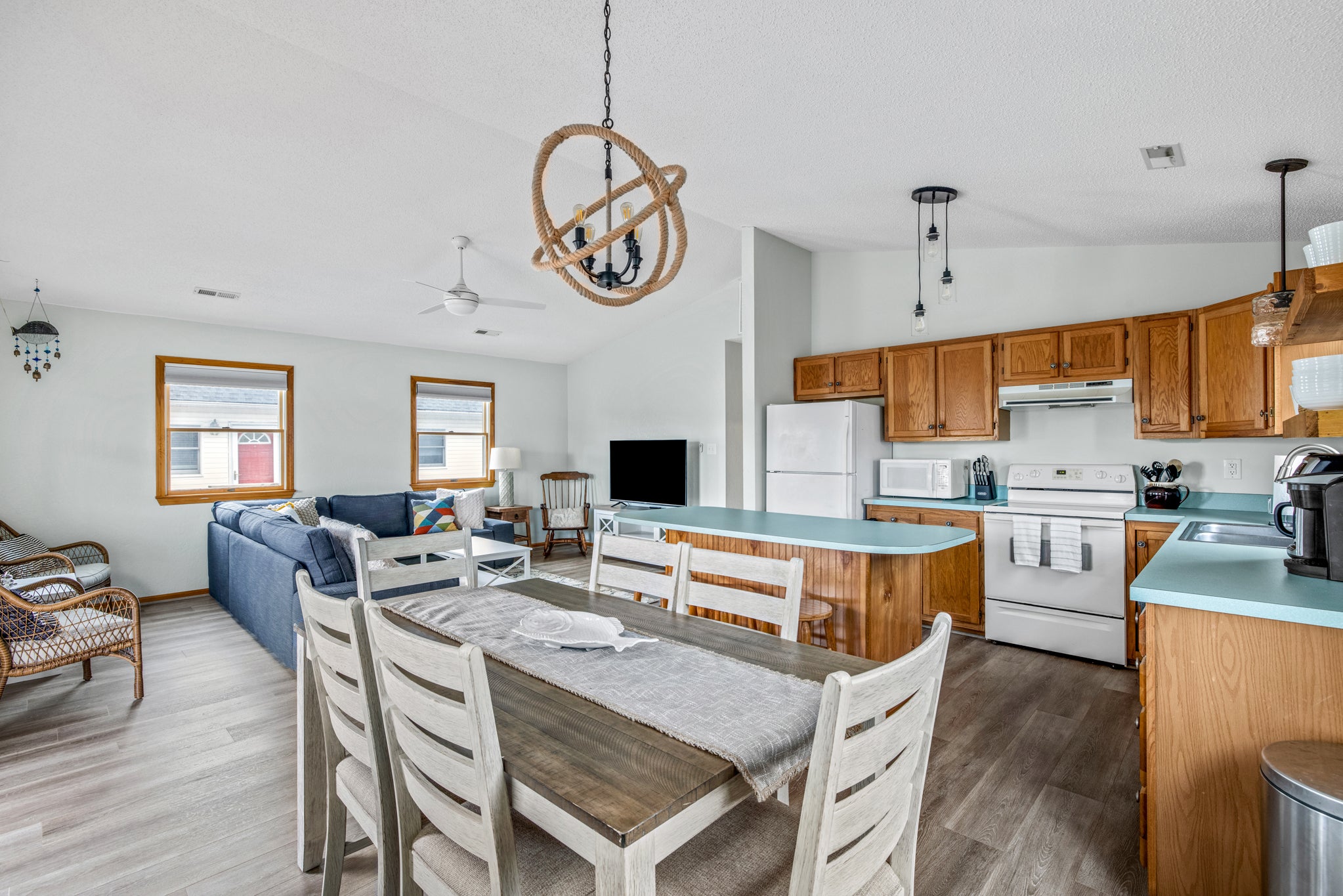 KDN9904: OBX Getaway | Top Level Dining Area