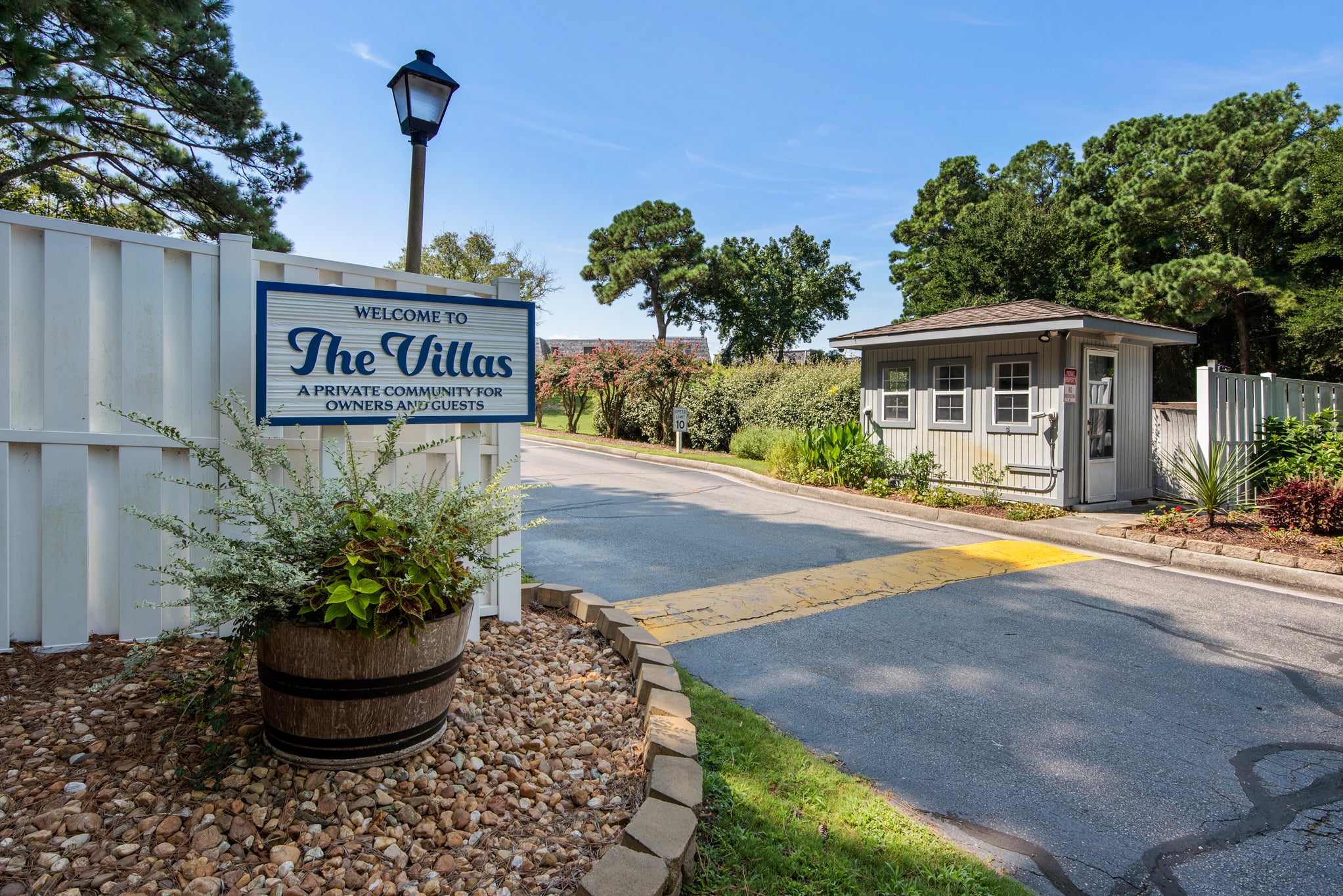 The Villas On Roanoke Sound: Entrance