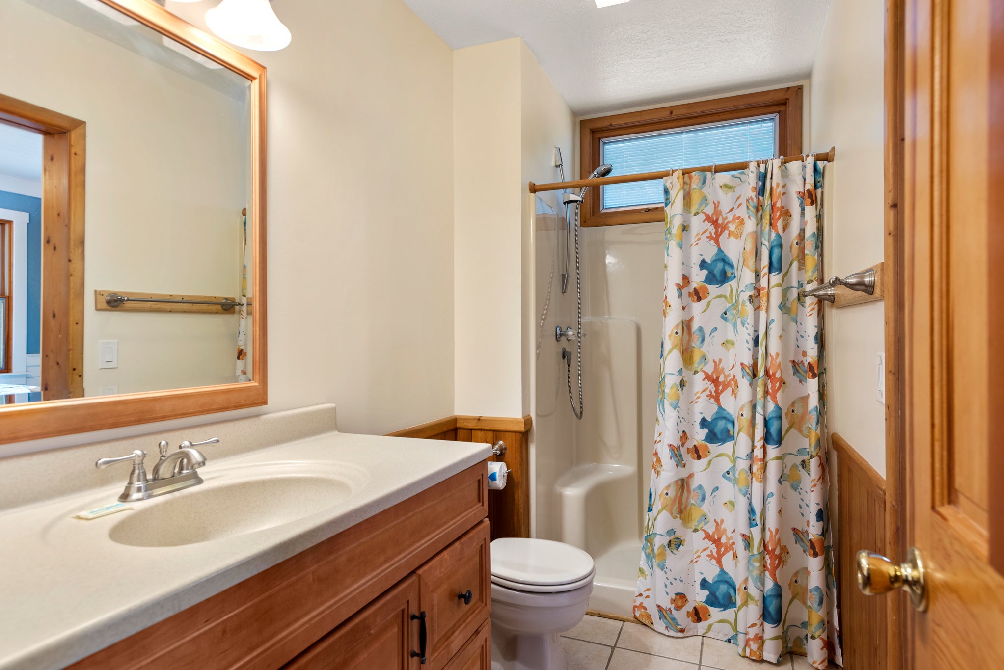 OSH01: Ocean Blue | Mid Level Bedroom 1 Semi-Private Bath