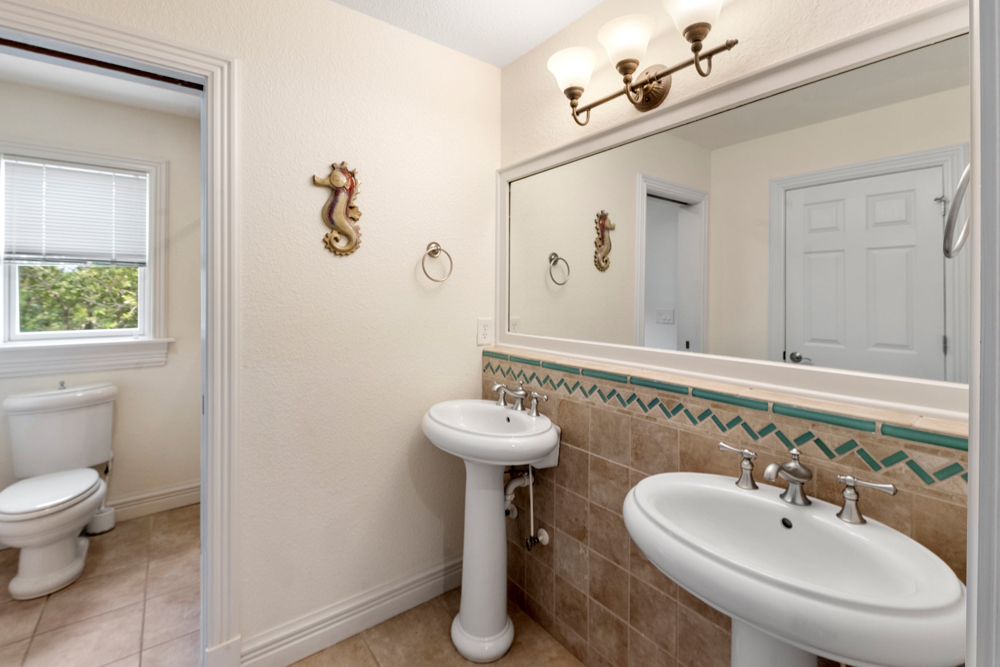 WH3063: Mi Casa Bella - Ocean | Mid Level Bedroom 6 Private Bath