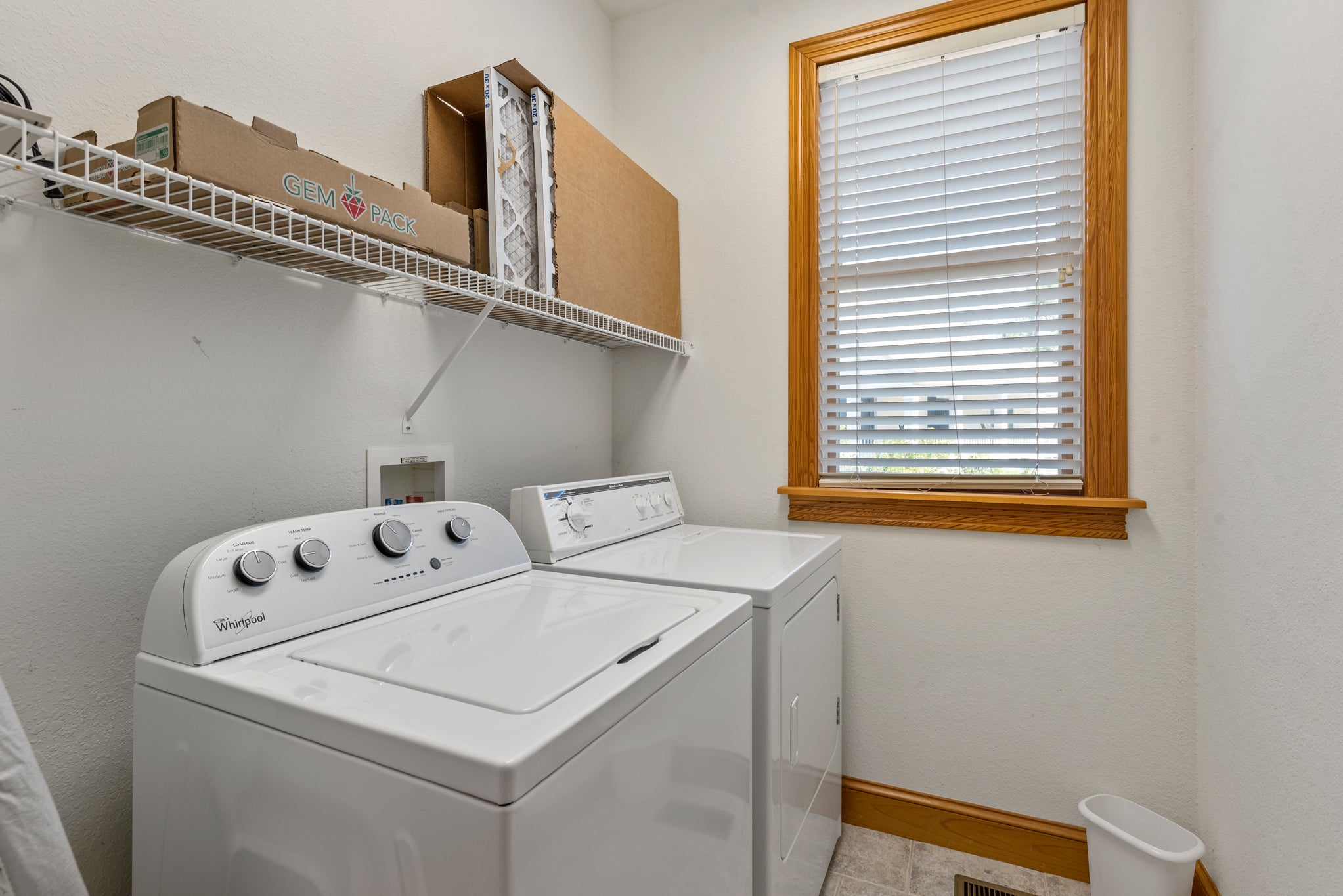 CC104: Afternoon Tee | Mid Level Laundry Room