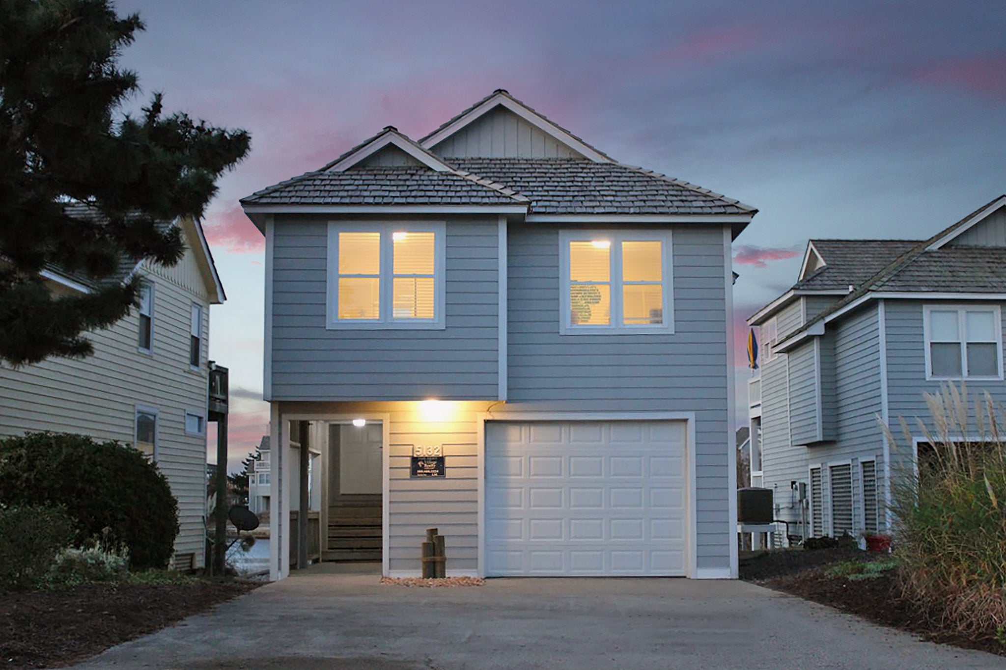 L34: Outer Banks Bliss | Front Exterior