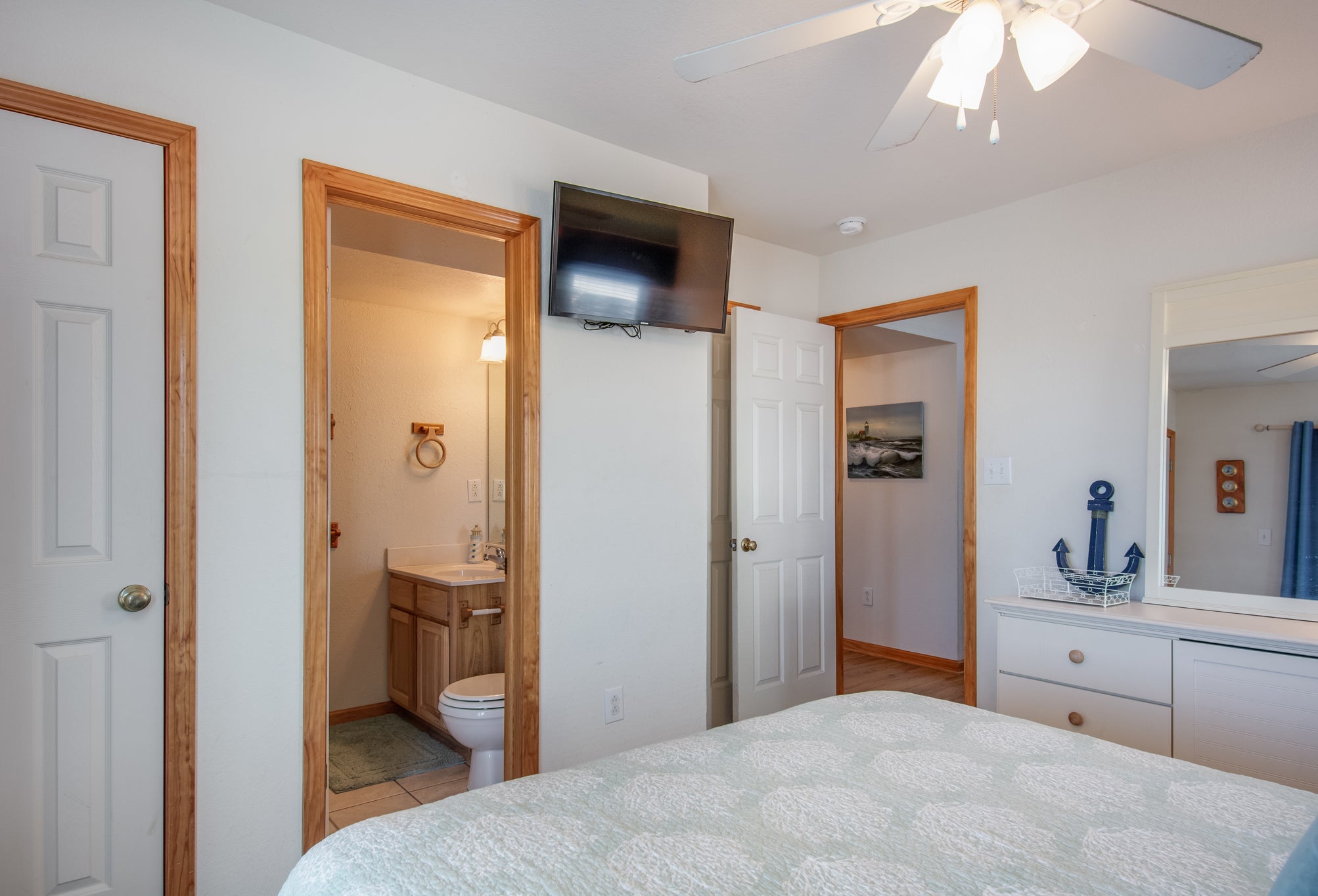 NH2700 Salty Vibes l Mid Level Bedroom 4
