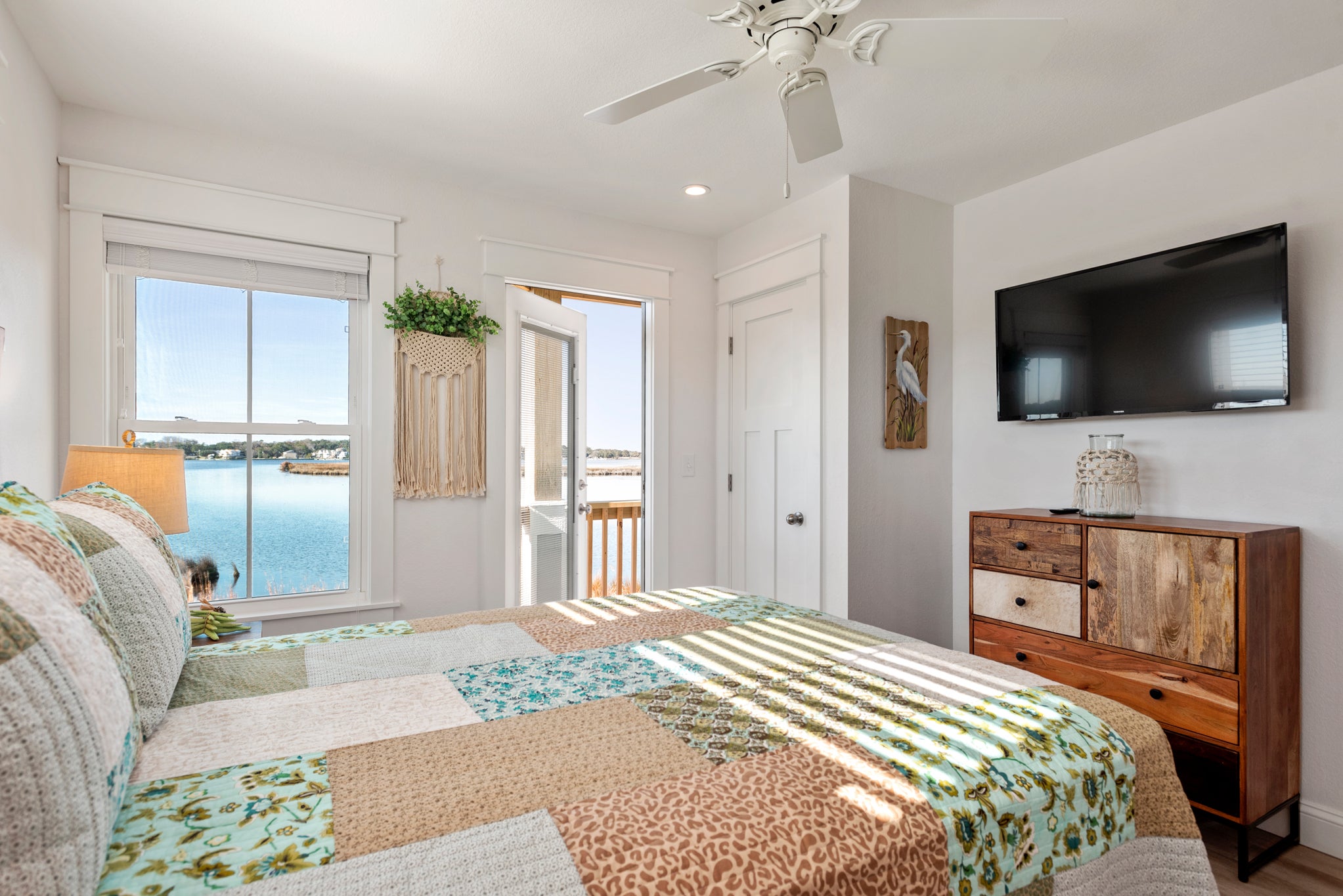 CLP301A: Sunset On The Sound | Mid Level Bedroom 2