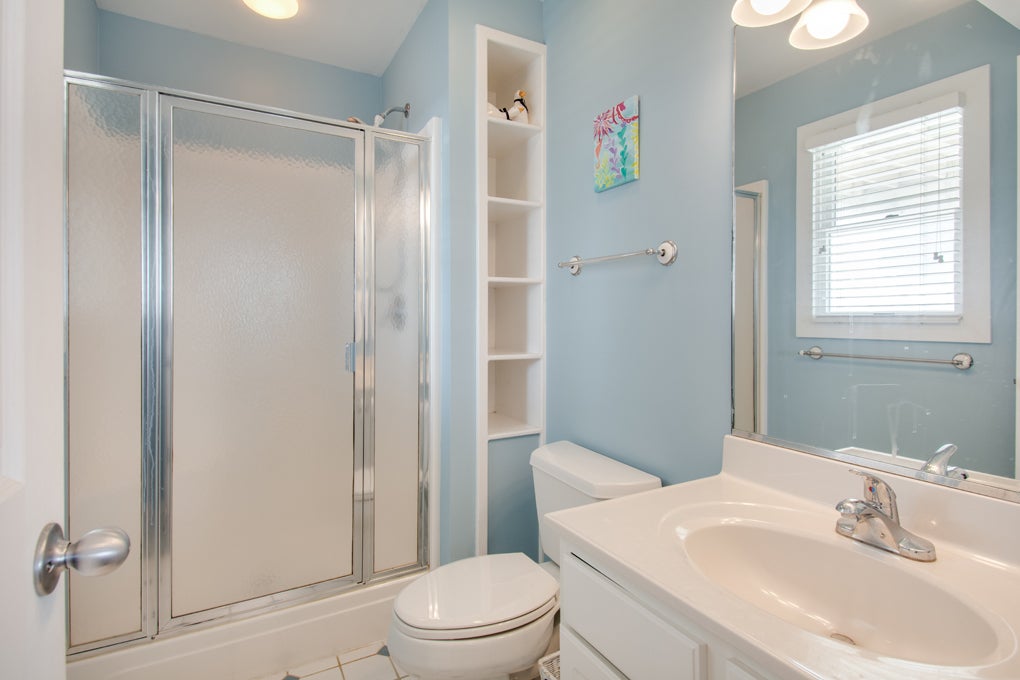 DU909: Blue Bayou | Mid Level Bedroom 3 Private Bath