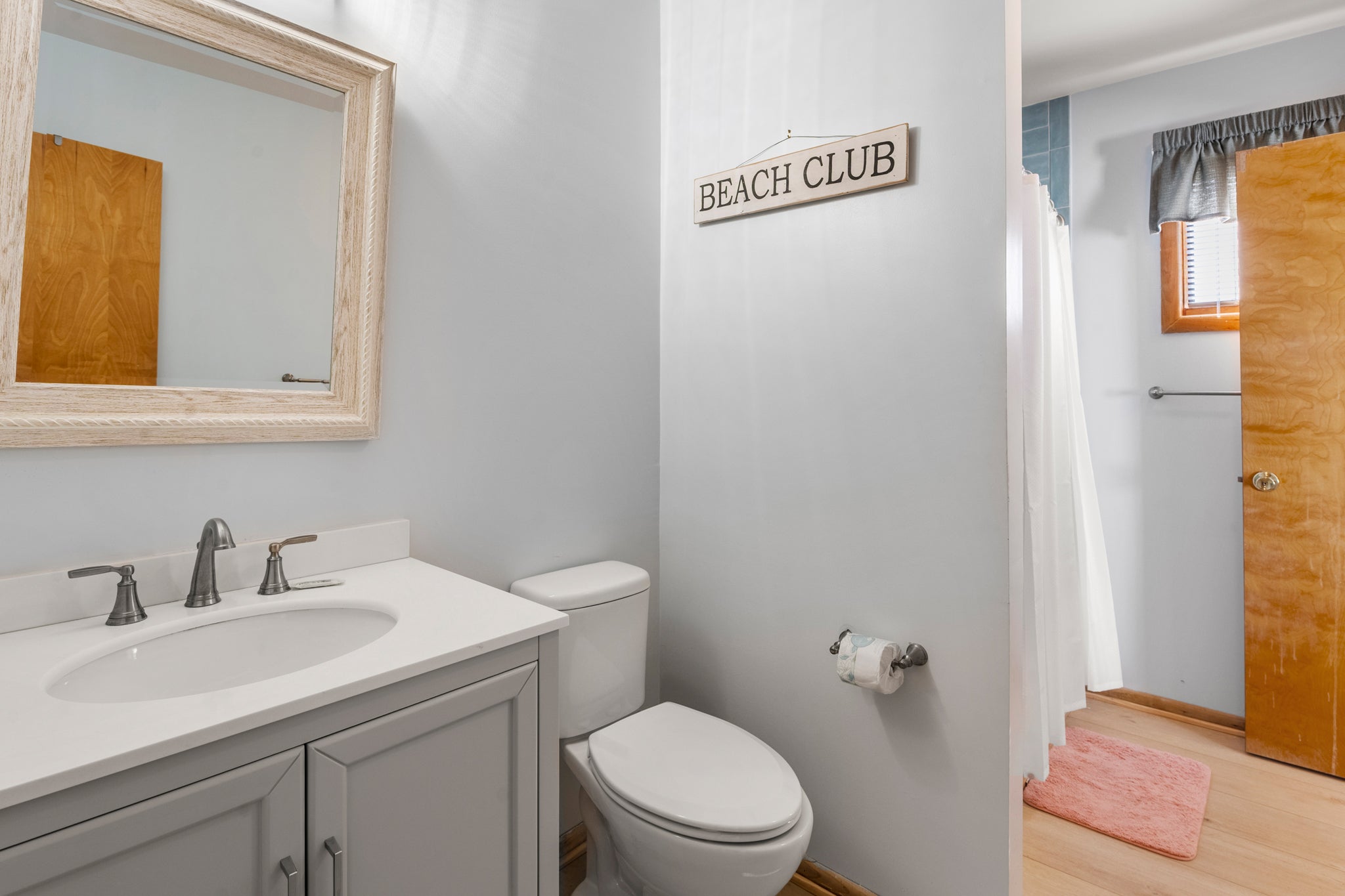 SN0609: Sea of Tranquility | Mid Level Hall/BR2 Bath
