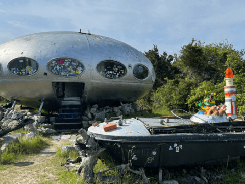 Hatteras Island Spaceship